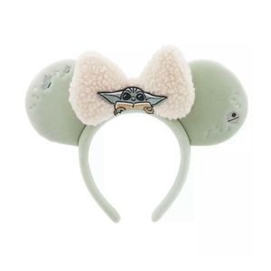✨SOLD ✨ Disney Parks The Mandalorian Baby Yoda Grogu
Mickey Minnie Ear Headband